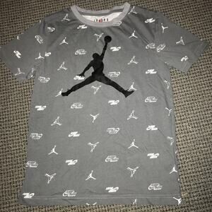 Air Jordan Jumpman Youth Large 12-13Y‎ Gray Graphic Logo Tee